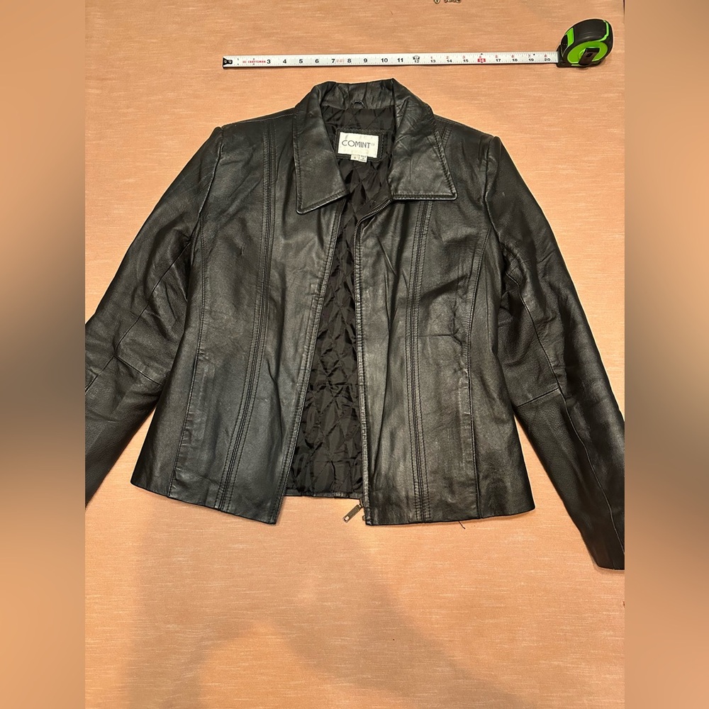 Women’s leather jacket